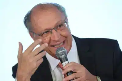 Alckmin Analisa Potencial Petrolífero Venezuelano e Investimentos Necessários