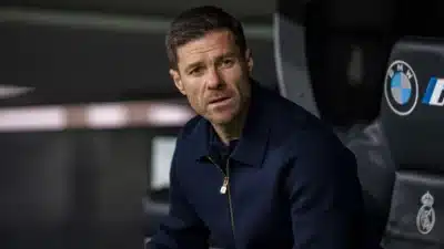 Xabi Alonso se despede do Real Madrid após passagem marcada por desafios e resultados