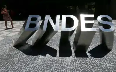 BNDES Aprova Financiamento Recorde de R$ 9,2 Bi para Rodovias Paraná!