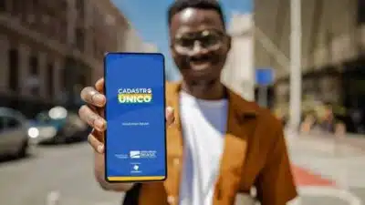 Câmara Aprovam Bolsa de Internet Gratuita para Estudantes de Baixa Renda!