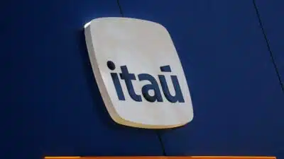 Itaú Unibanco Dispara com Lucro Recorde e Projeções Ambiciosas para 2026!