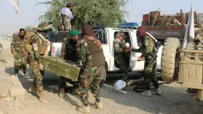 Paquistão e Afeganistão em Crise: Violência na Fronteira e Escalação da Instabilidade!