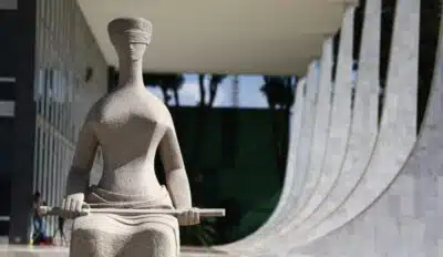 Brasil em Crise: Revelado por ÍCONE na Percepção da Corrupção!