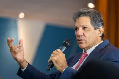 Haddad Defende Cumprimento de Promessas e Ataque à Política Anterior!