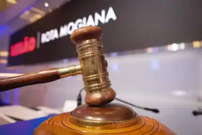 Brasil em Frenesi: Mais de R$ 43 Bilhões em Leilões de Infraestrutura Aprovados!