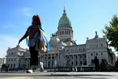 Senado da Argentina Decide: Reforma Trabalhista e Acordo UE-Mercosul em Debate Urgente!