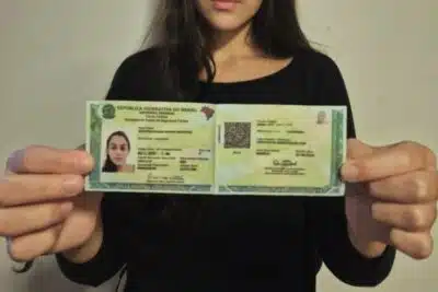 Novo RG: Brasil lança identidade digital inovadora com R$ 12 bilhões!