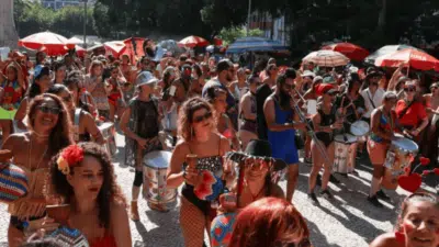 Rio Carnaval 2026: Operação da SMS Revela Desafios e Impacto na Saúde