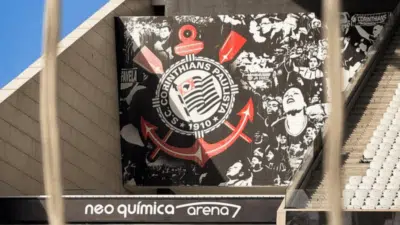 Corinthians em Chamas: Demissão, Irregularidades e Acusações no Coração do Clube!