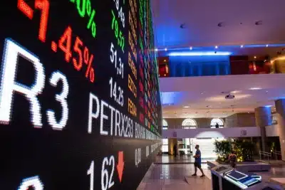 Ibovespa Cai 1,02&percnt; em Dia de Pressão e Aversão ao Risco no Mercado Global!