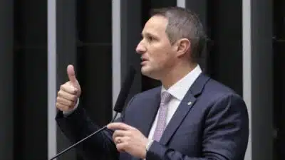 Deputado Derrite Aposta em Nova Lei Antifacção com Mudanças Surpreendentes!