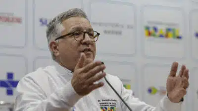 Governo Federal Retoma Regulação da Medicina: Crise na Formação Médica?