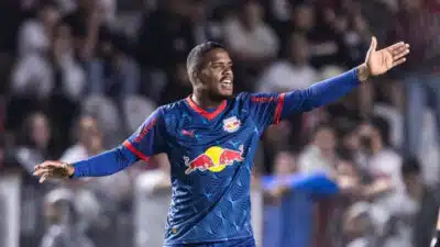 Zagueiro do Red Bull Bragantino Polêmica: Críticas à Árbitra e Punição Grave!