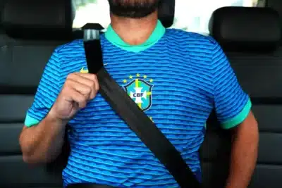 Uber e CBF unem forças em parceria histórica para o futebol brasileiro!