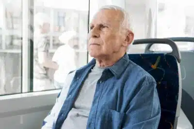 Idosos Conquistam Direito: Ônibus e Viagens Interestaduais Gratuitos em 2026!