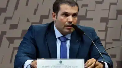 CVM Revela Esquema Fraudulento Inédito no Banco Master e Impacto no Mercado Financeiro