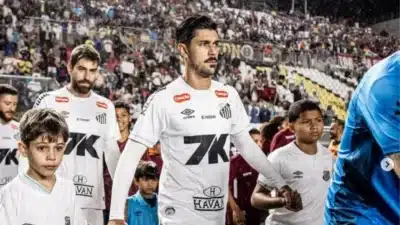 Santos FC em crise: Fifa impõe banimento e futuro de Basso e Oliva em risco!
