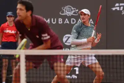 João Fonseca e Marcelo Melo brilham em vitória histórica no Rio Open 2025!
