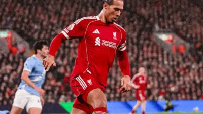 Liverpool Quebra Recorde Histórico com Receita de 703 Milhões e Crescimento Exponencial!