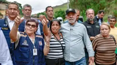 Presidente promete “desmascarar” políticos após visita a Minas Gerais em 2026!