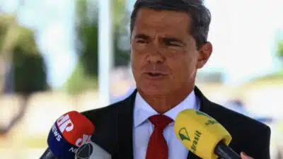 Exército Autoriza Visitas para General da Reserva em Caso Polêmico de 2022