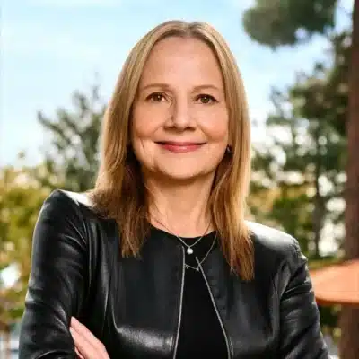 Mary Barra: CEO que responde cartas à mão e surpreende o mundo corporativo!