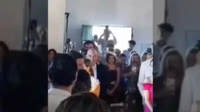 João Campos e Tabata Amaral Trocam Alianças em Cerimônia Exclusiva em Pernambuco!