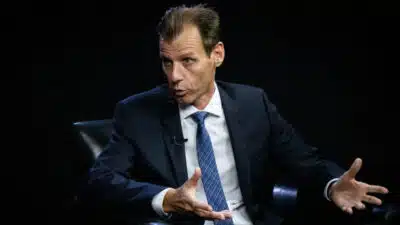 TCU Impulsiona R$ 300 Bilhões em Infraestrutura com Nova Abordagem