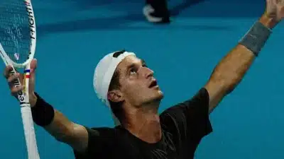 Terence Atmane sofre revés chocante no Mexican Open: punição e vaias furam a esperança!