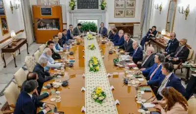 Lula fecha visita à Índia com pacote bilionário de investimentos e mira no futuro global