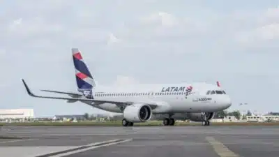 Boeing 777 da Latam aborta decolagem em Guarulhos – Passageiros desembarcam seguros!