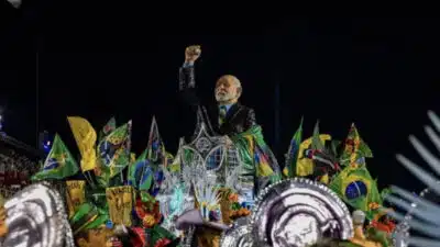 PL acusa Lula de propaganda política no carnaval e abre ação no TSE!