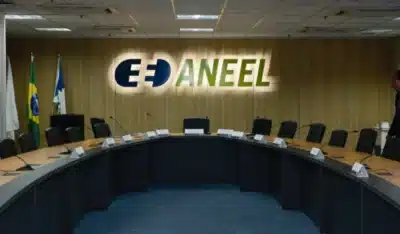 Enel sob Ataque: Críticas da Aneel Revelam Falhas no Fornecimento em SP!