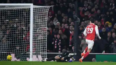 Arsenal Destranca oelh! Kai Havertz Gola e Garante Avanço na Copa da Liga!