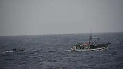 Marinha Francesa Apreende 1.375kg de Cocaína em Pesqueiro Brasileiro no Atlântico