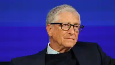 Bill Gates Admite Envolvimento com Epstein: Repercussão e Assunção de Responsabilidade!