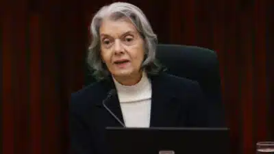 Ministra Cármen Lúcia e STF Debatem Ética e IA na Eleição de 2026!