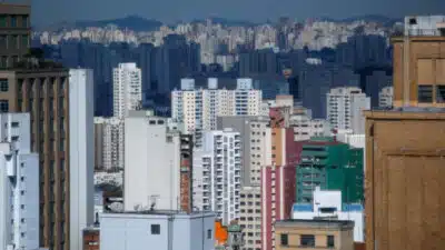 São Paulo em Crise: Inflação do Custo de Vida Atinge Picos Alarmantes em 2025!