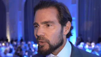 Cartos e o Colapso do Banco Master: Investigação Revela Teia de Crimes!