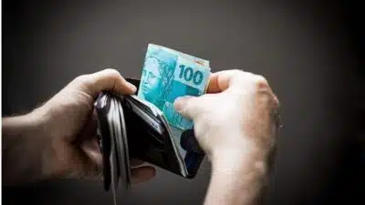 Salário Dobra? Descubra a Verdade Surpreendente Sobre Seu Salário Noturno em 2026!