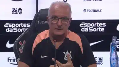 Corinthians em Alerta: Dorival Busca Reforços Urgentes para 2026!