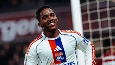 Endrick Explosão no Lyon: Atacante Brasileiro Eleito Melhor do Mundo Sub-20!