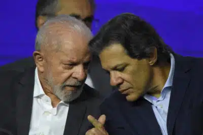 Haddad nega conversa eleitoral com Lula e mira estratégia em São Paulo!