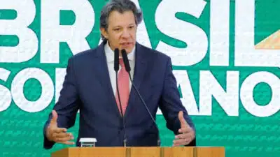 Lula Aponta Nomes para BC: Críticas ao Economista Mello Dividem Mercado Financeiro