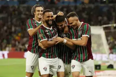 Clássico de Tensão: Botafogo vs. Fluminense – Savarino Enfrenta Ex-Clube!