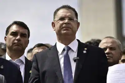 Sóstenes Cavalcante Elogia Ministro Múcio no Ministério da Defesa