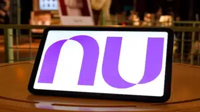 Nubank Dispara: Lucros Recordes em 2025 Impressionam e Visão Ambiciosa para 2026!