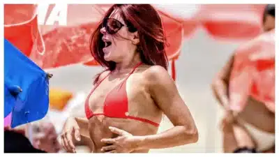 Gkay Acessa o Carnaval do Rio: Bronzeamento, Samba e Desfile Explosivo!