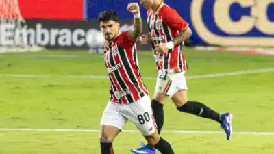 São Paulo Futebol Clube: Ídolo Miranda Revela Retorno Triunfal e Fase de Favorito