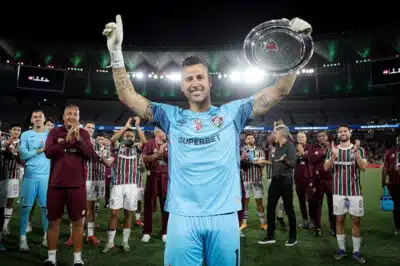 Fábio: O Goleiro Absoluto do Brasileirão!